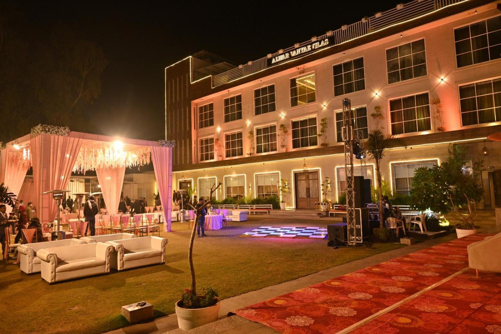 Alwar Vanyaevilas Exterior foto